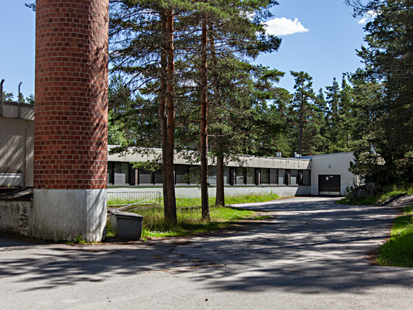 H&auml;rk&auml;vehmaan koulu